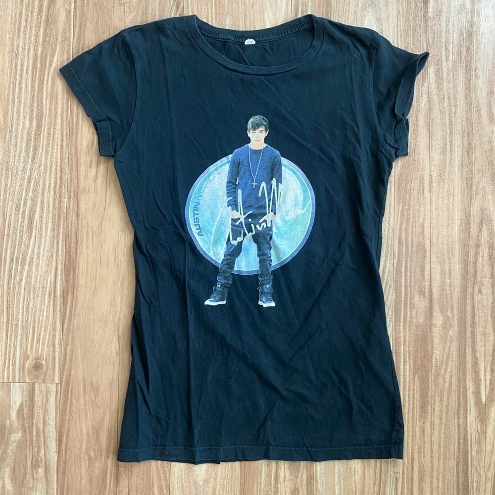 Retro Austin Mahone Pop Star T-Shirt